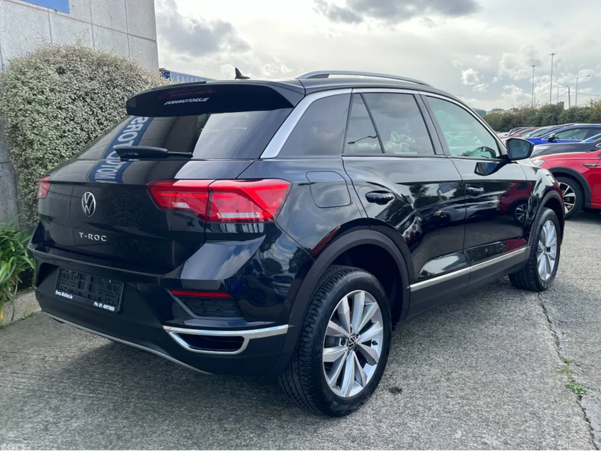 Volkswagen T-Roc SUV, Diesel, 2021, Black