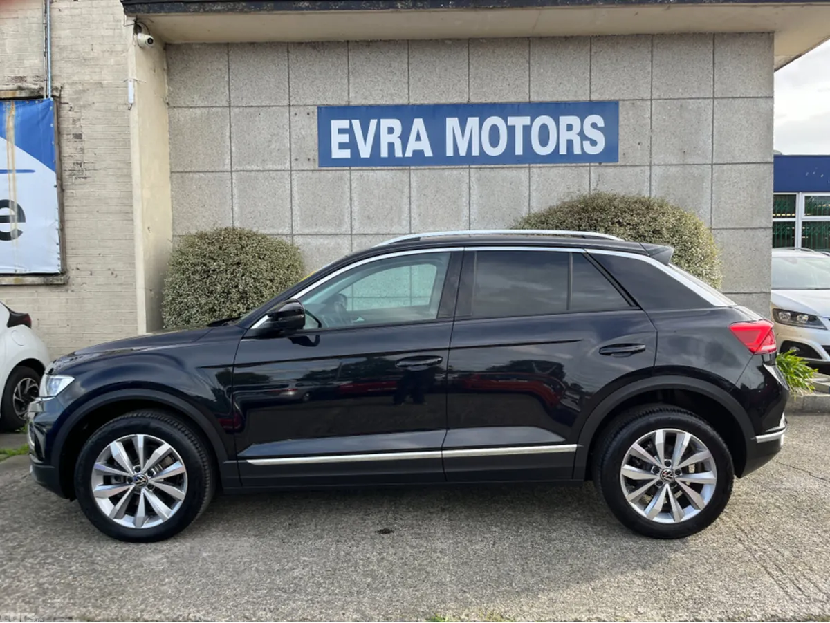 Volkswagen T-Roc SUV, Diesel, 2021, Black