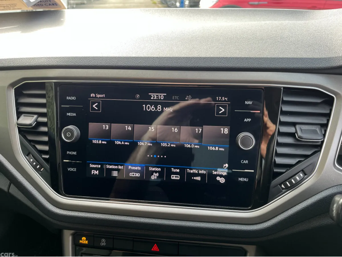 Volkswagen T-Roc SUV, Diesel, 2021, Black