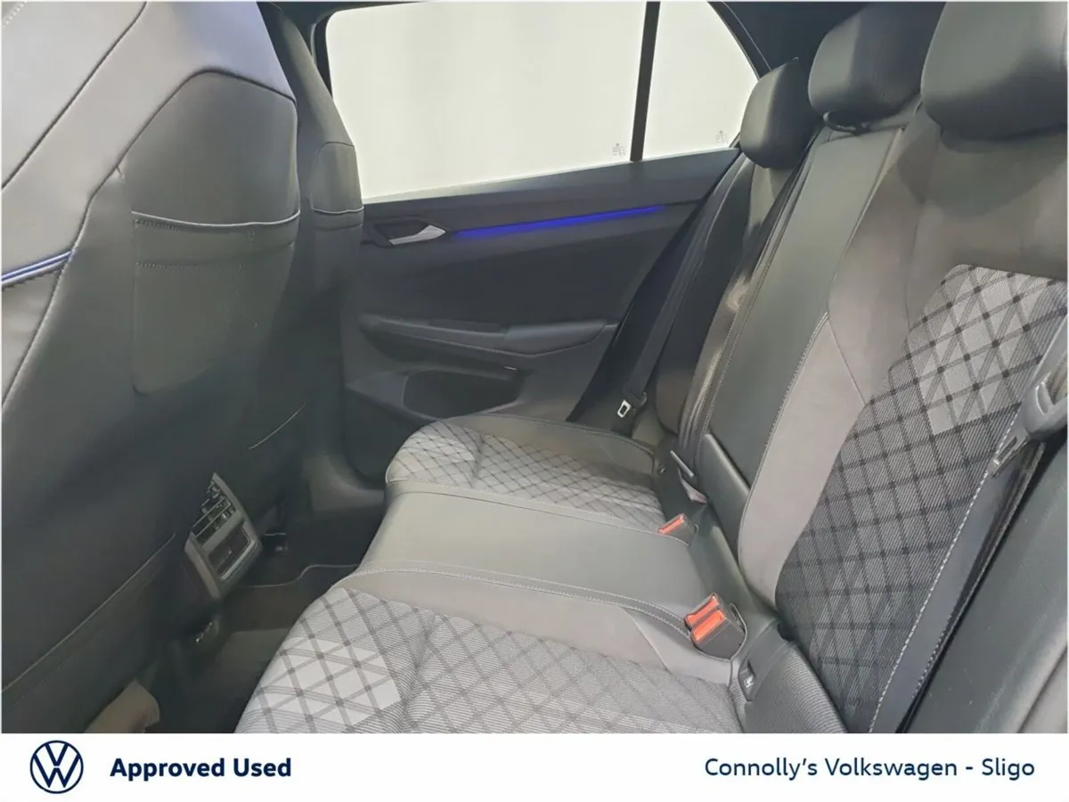 Volkswagen Golf Hatchback, Diesel, 2026, Blue