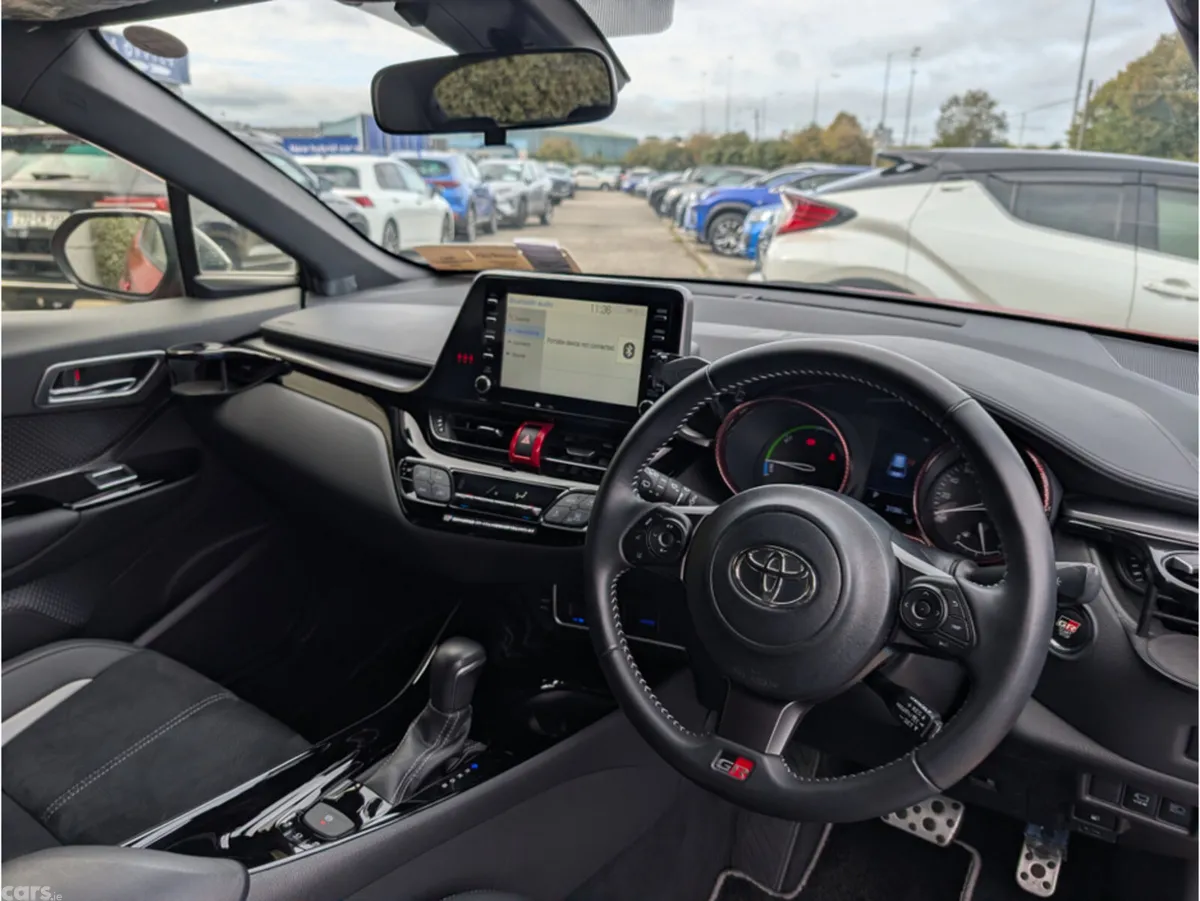 Toyota C-HR SUV, Petrol Hybrid, 2020, Red