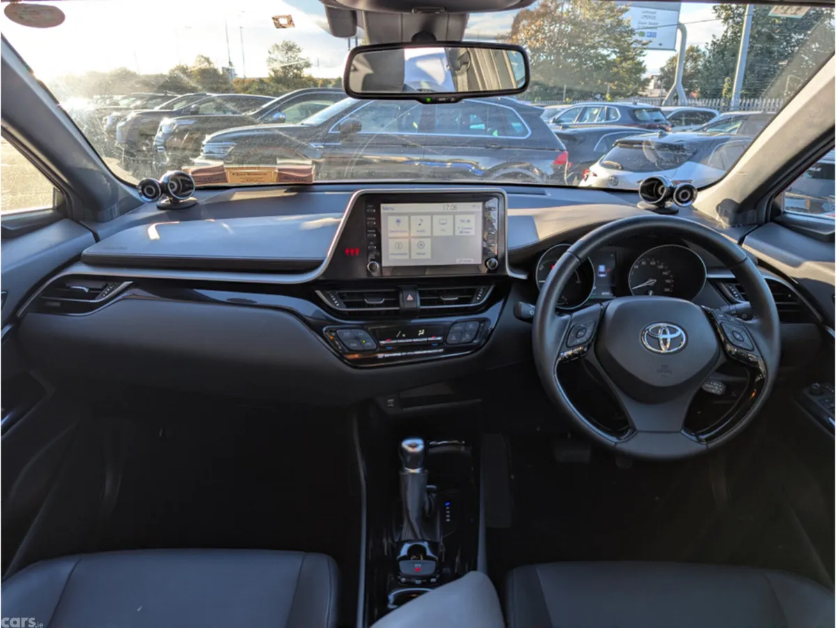 Toyota C-HR SUV, Petrol Hybrid, 2019, Red