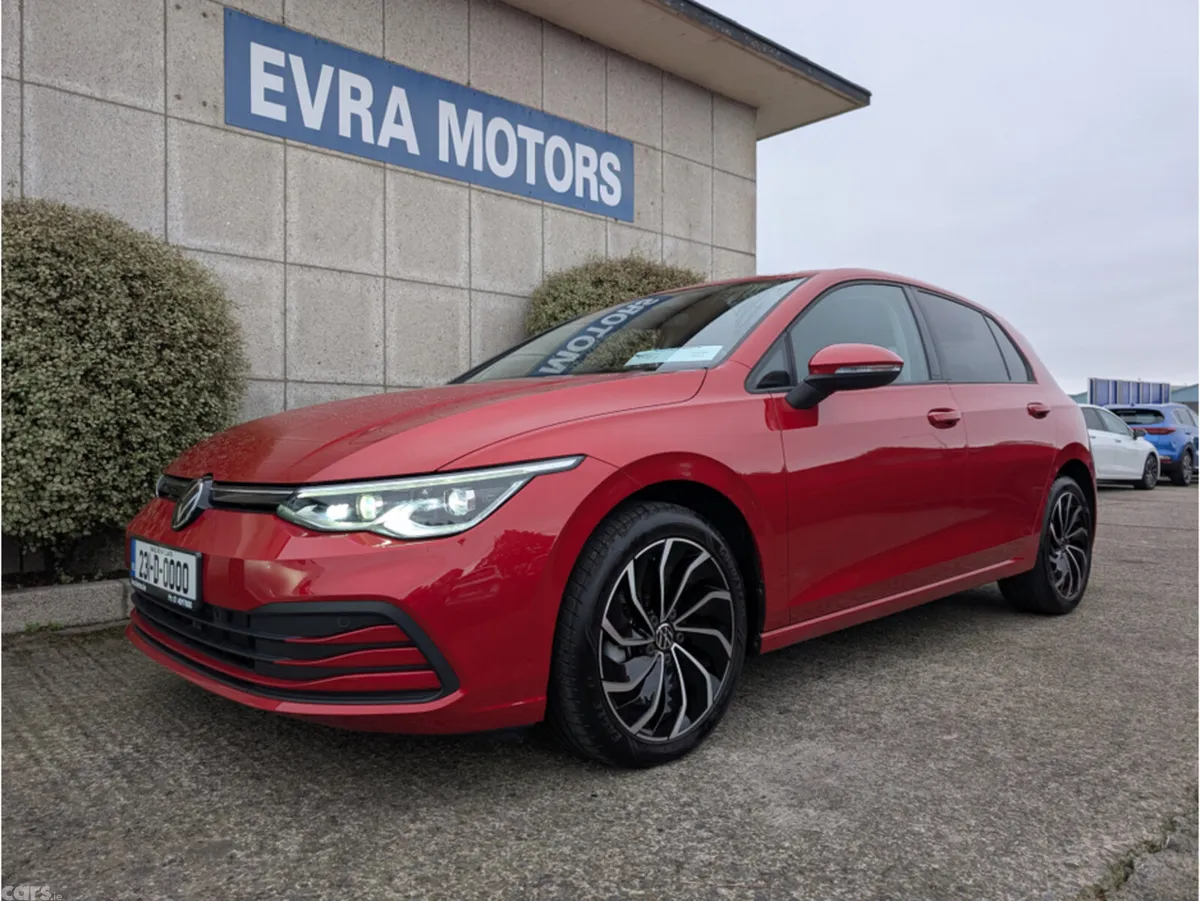 Volkswagen Golf Hatchback, Diesel, 2023, Red