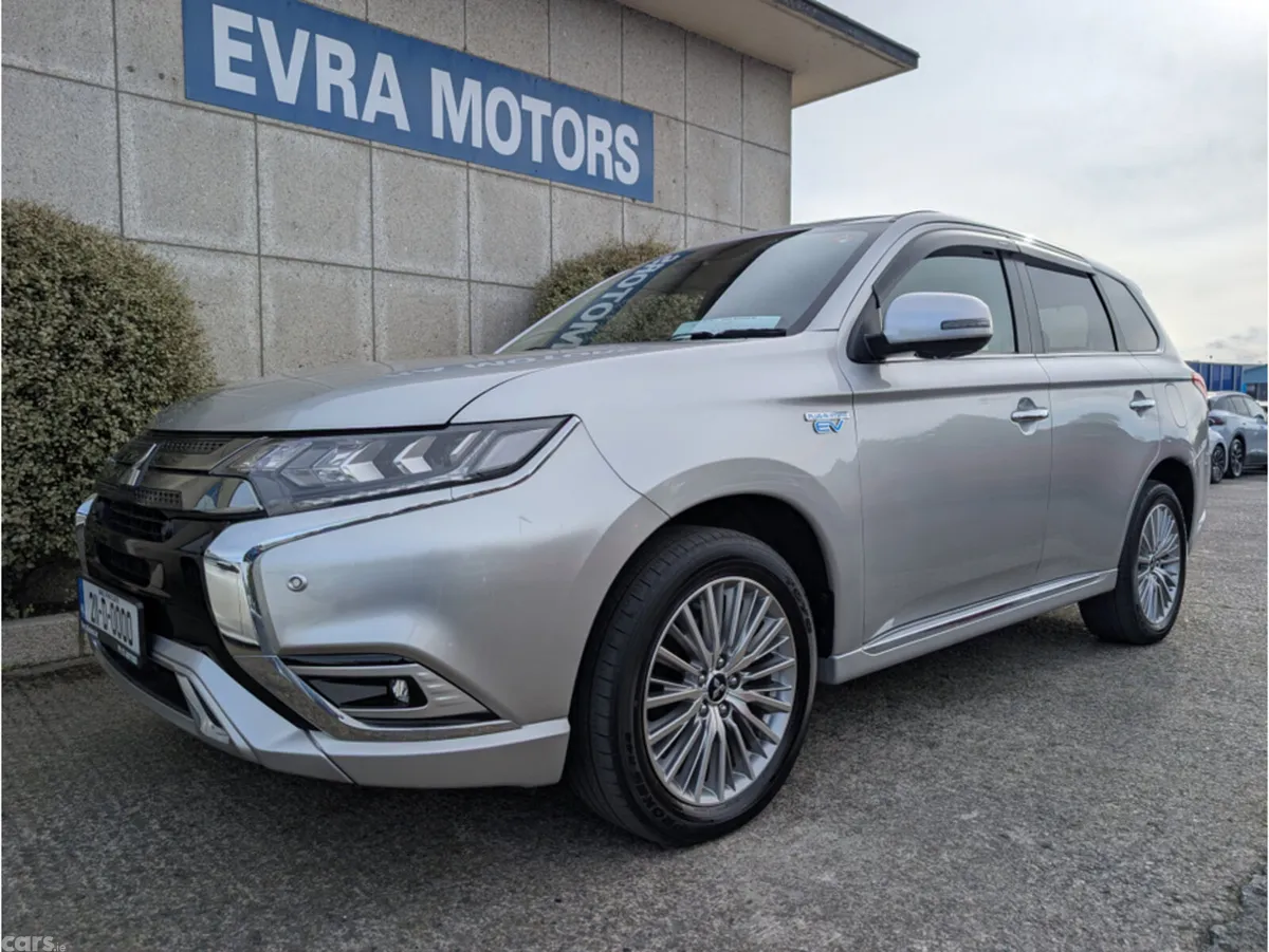 Mitsubishi Outlander SUV, Petrol Plug-in Hybrid, 2021, Silver