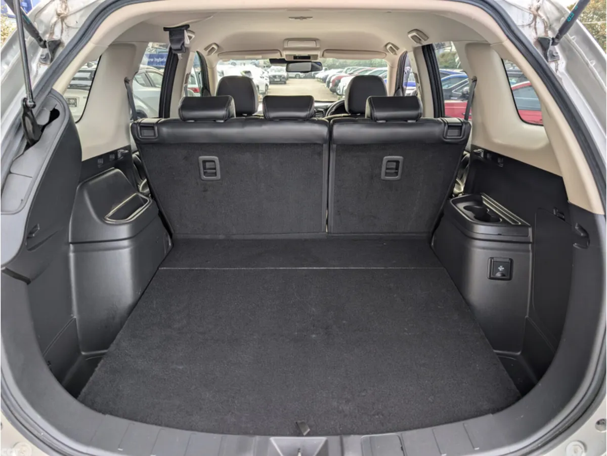 Mitsubishi Outlander SUV, Petrol Plug-in Hybrid, 2021, Silver