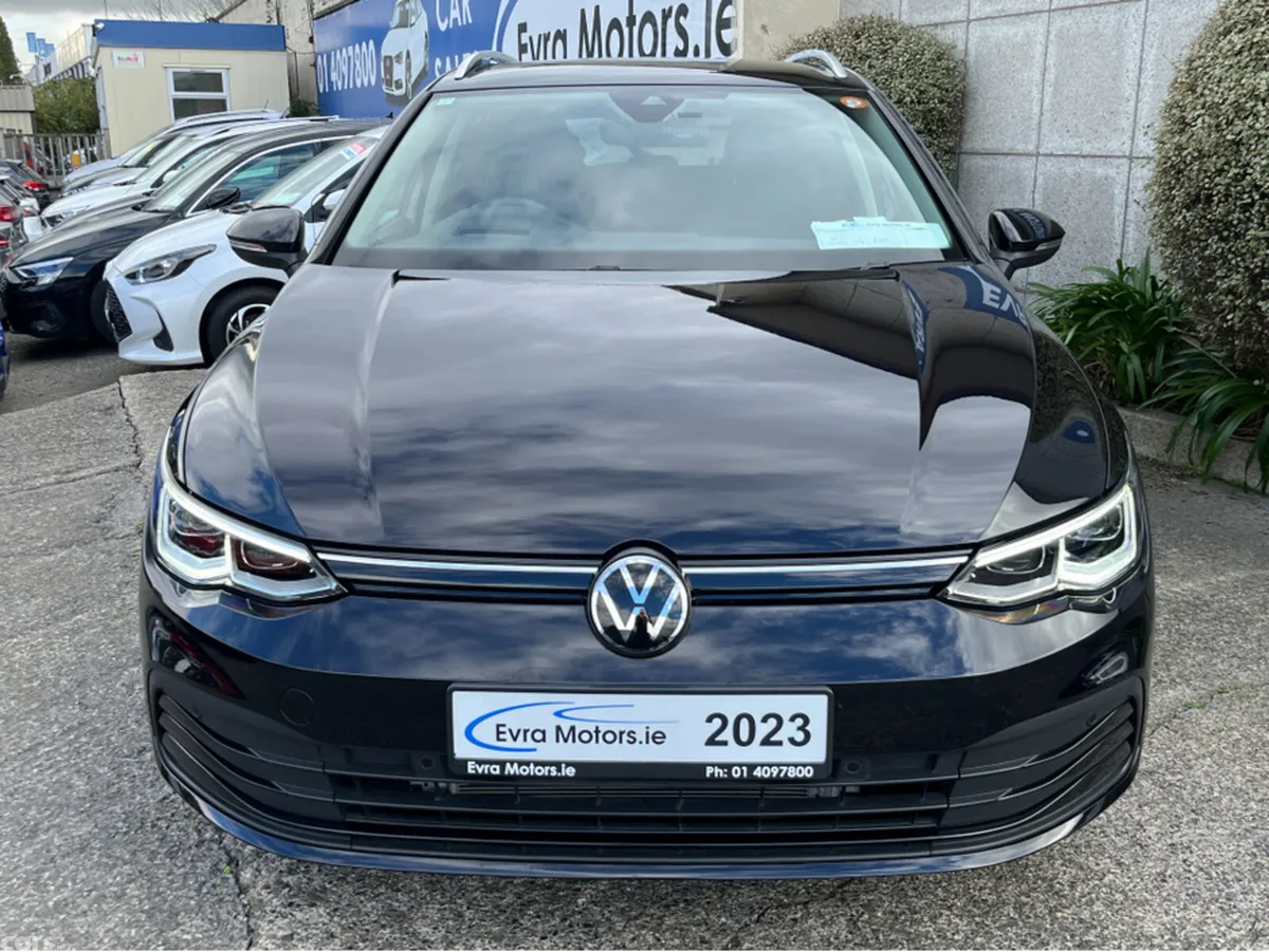 Volkswagen Golf Estate, Diesel, 2023, Black