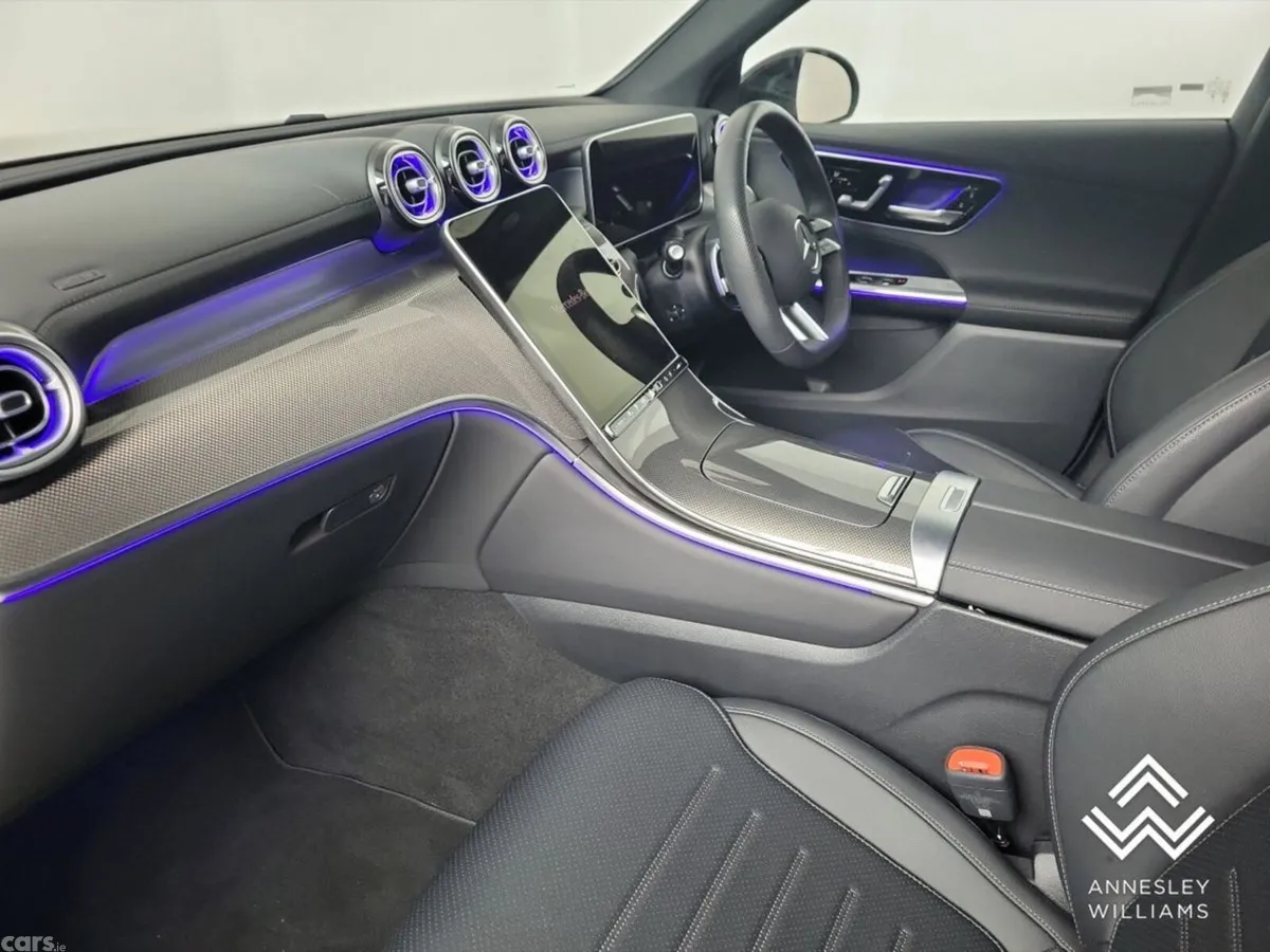 Mercedes-Benz GLC SUV, Petrol Plug-in Hybrid, 2026, Black