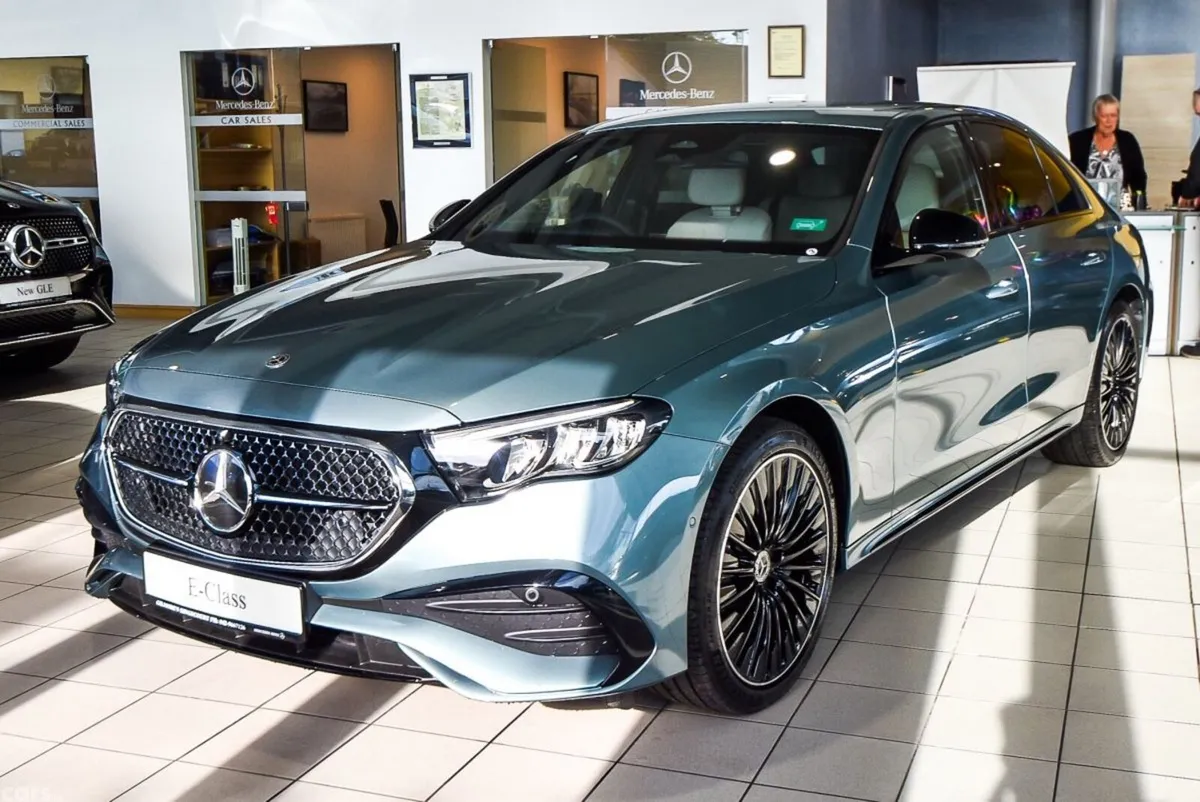 Mercedes-Benz E-Class Saloon, Diesel Plug-in Hybrid, 2027, Silver