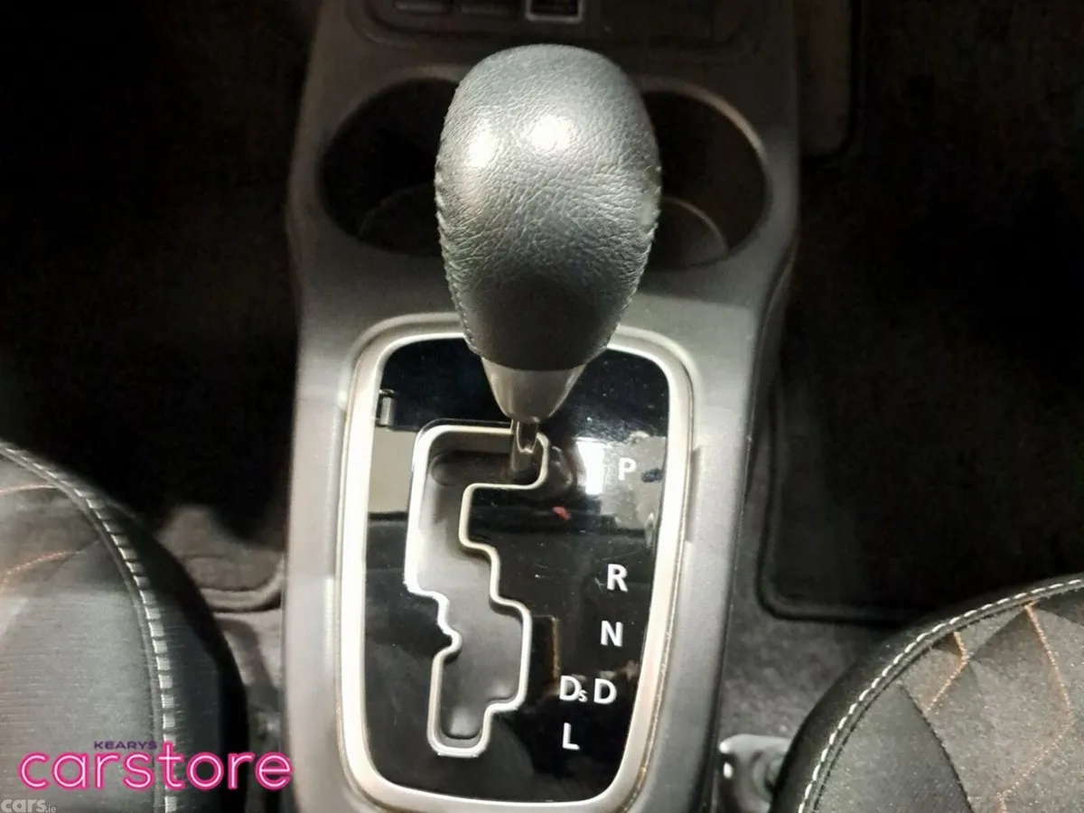 Mitsubishi Mirage Hatchback, Petrol, 2022, Silver