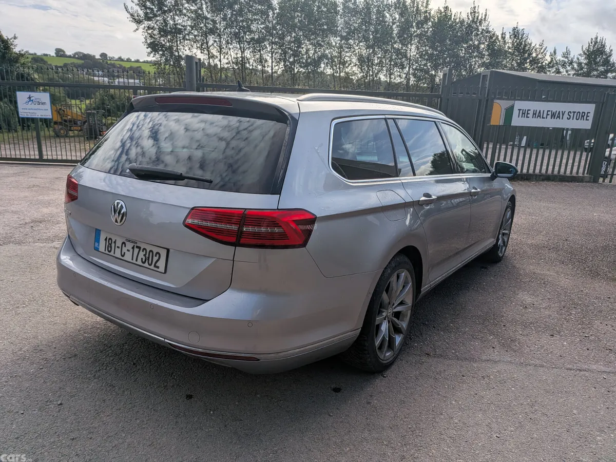 Volkswagen Passat Estate, Diesel, 2018, Silver