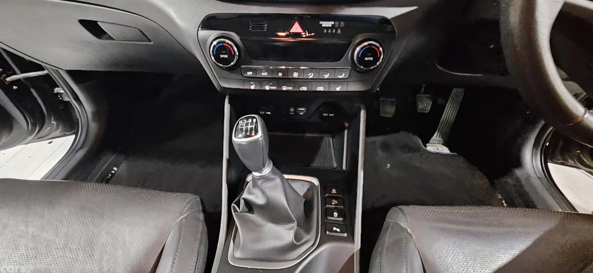 Hyundai Tucson SUV, Diesel, 2017, Black