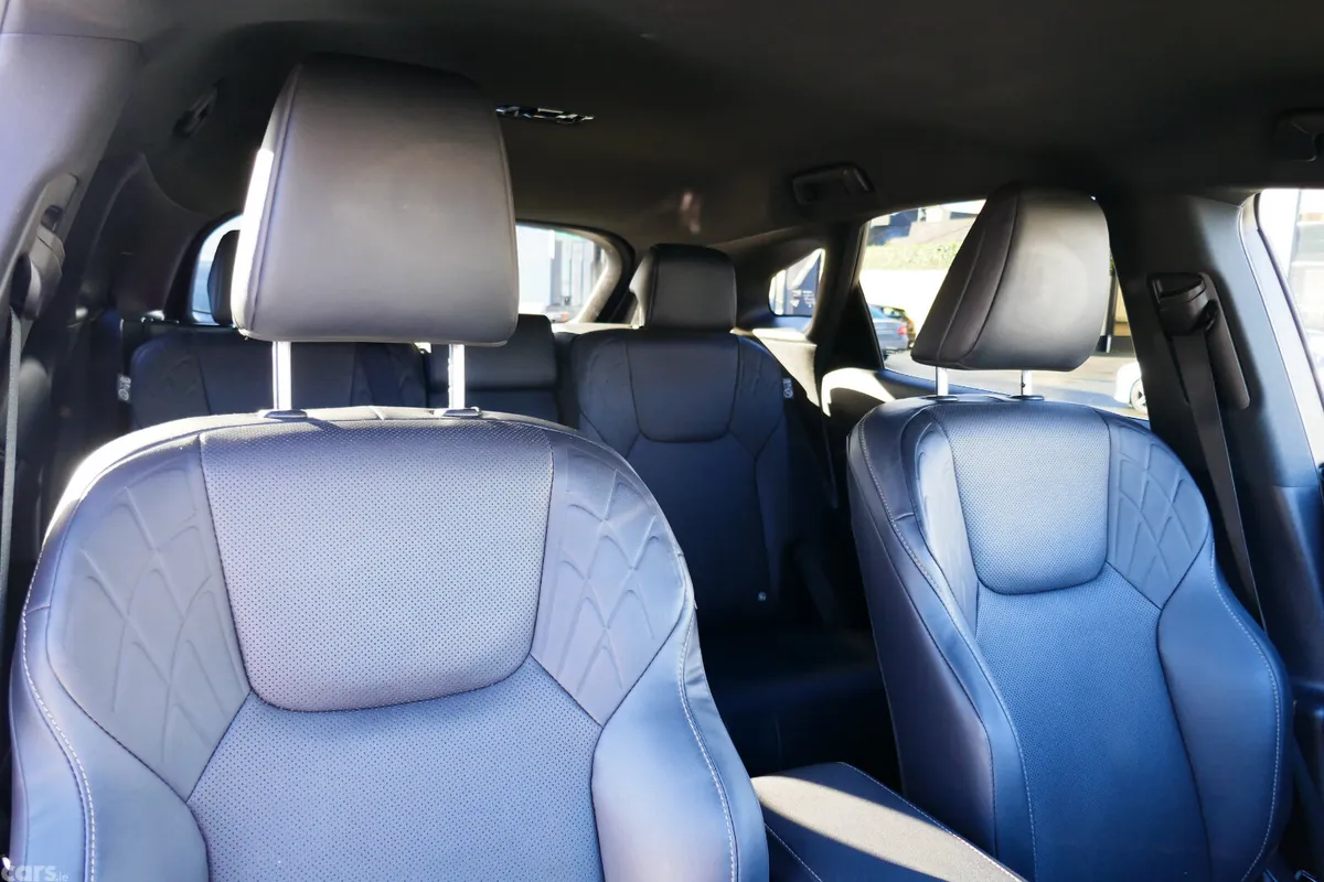 Lexus RX SUV, Petrol Plug-in Hybrid, 2023, Silver