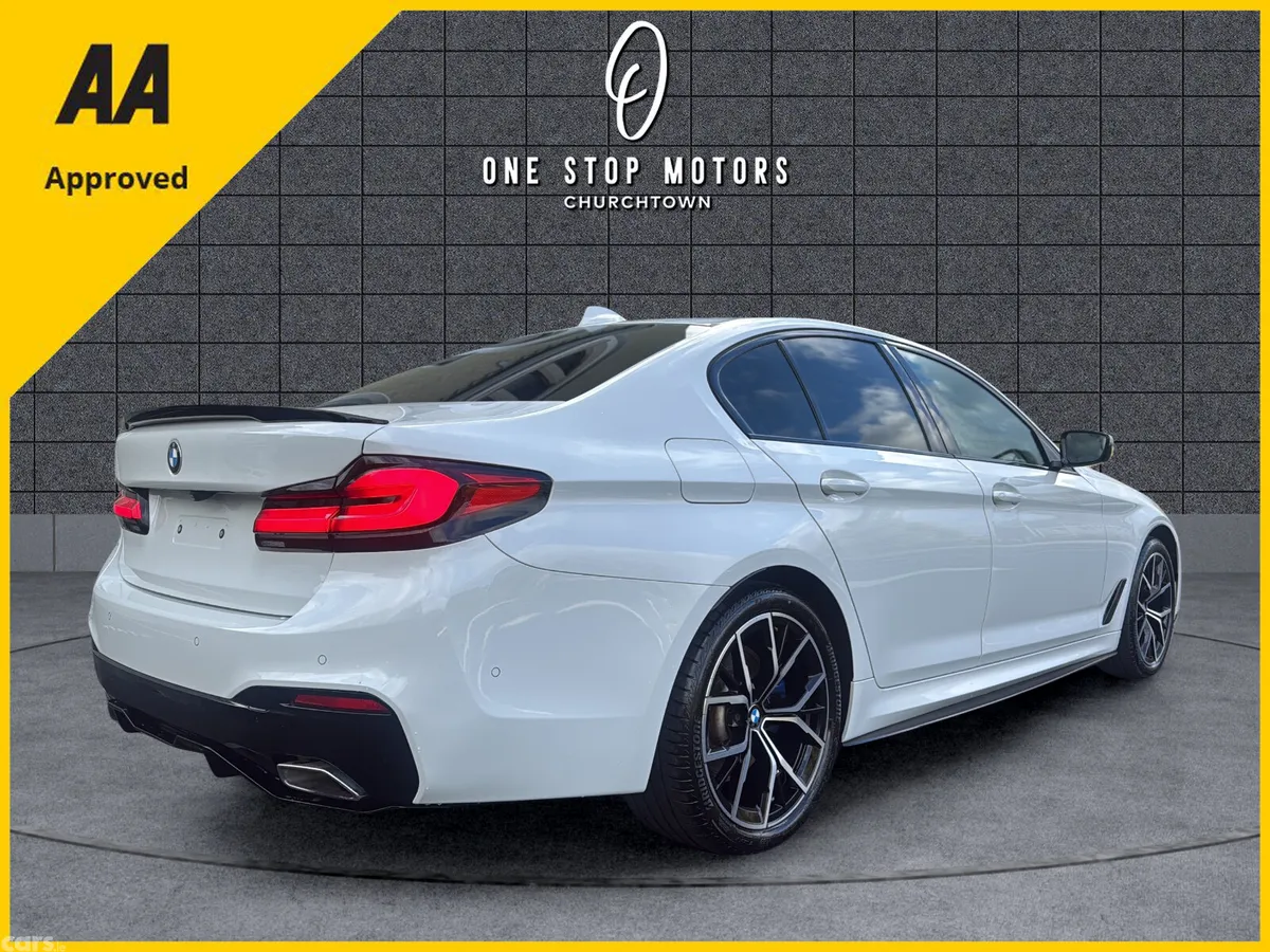 BMW 5-Series Saloon, Petrol Plug-in Hybrid, 2019, White