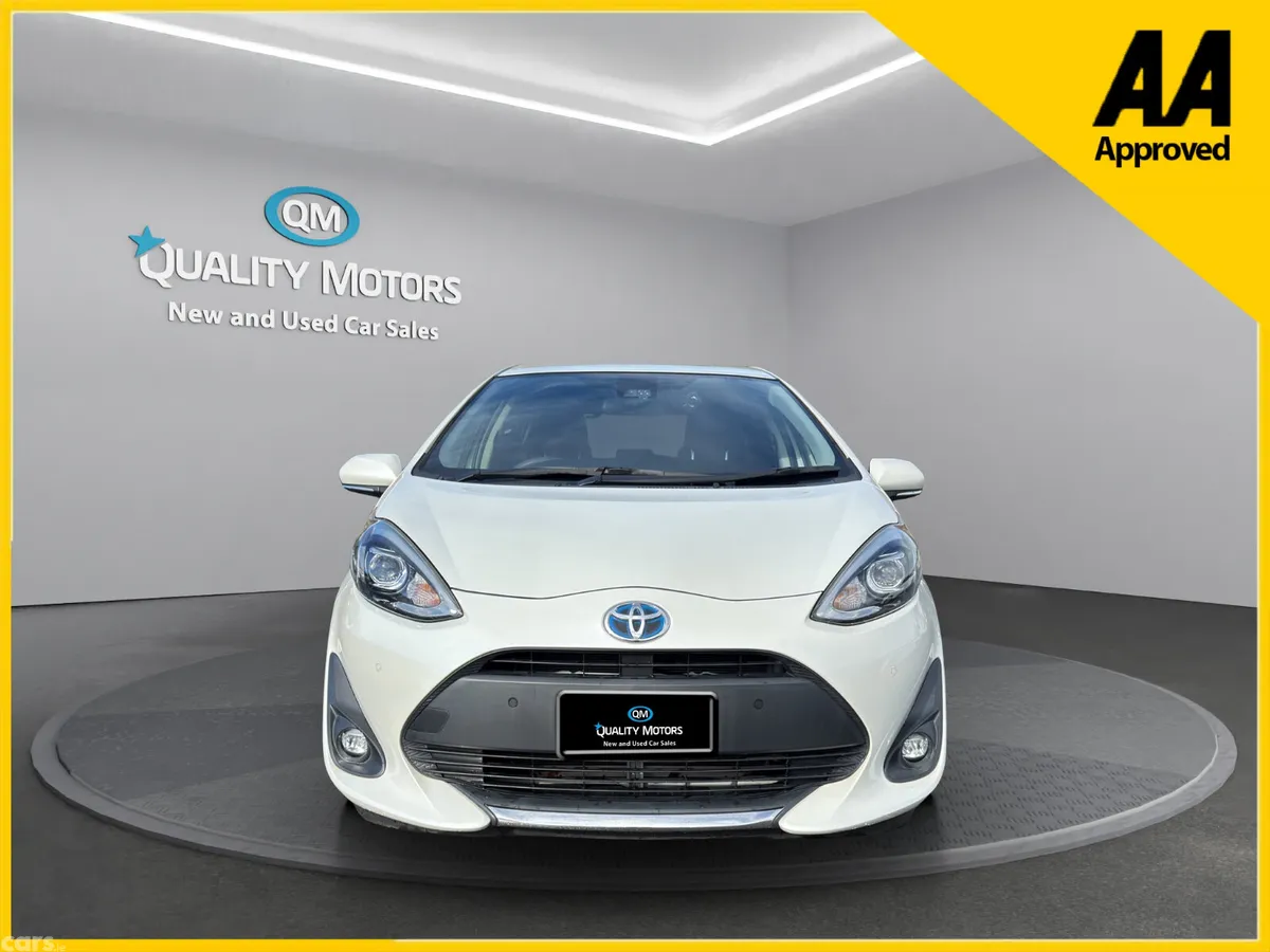Toyota Aqua Hatchback, Petrol Hybrid, 2019, White
