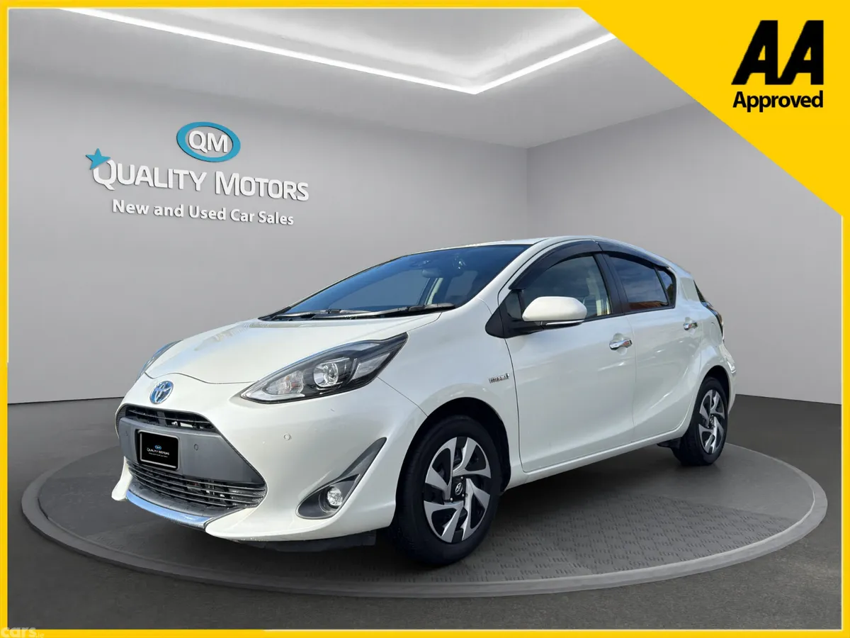 Toyota Aqua Hatchback, Petrol Hybrid, 2019, White