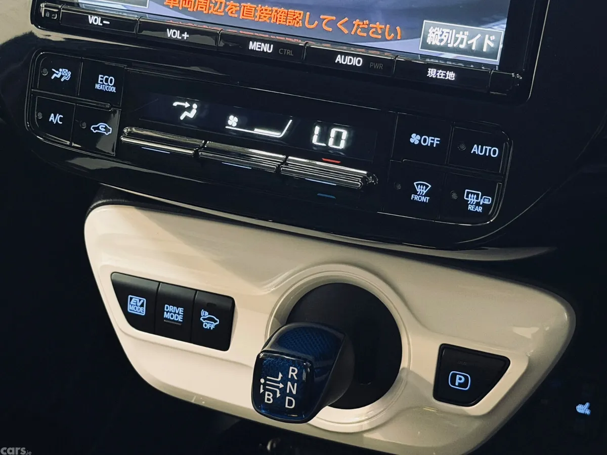 Toyota Prius Saloon, Petrol Hybrid, 2018, Blue