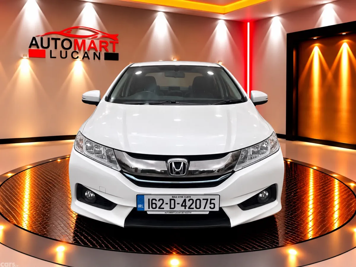 Honda Grace Saloon, Petrol Hybrid, 2016, White