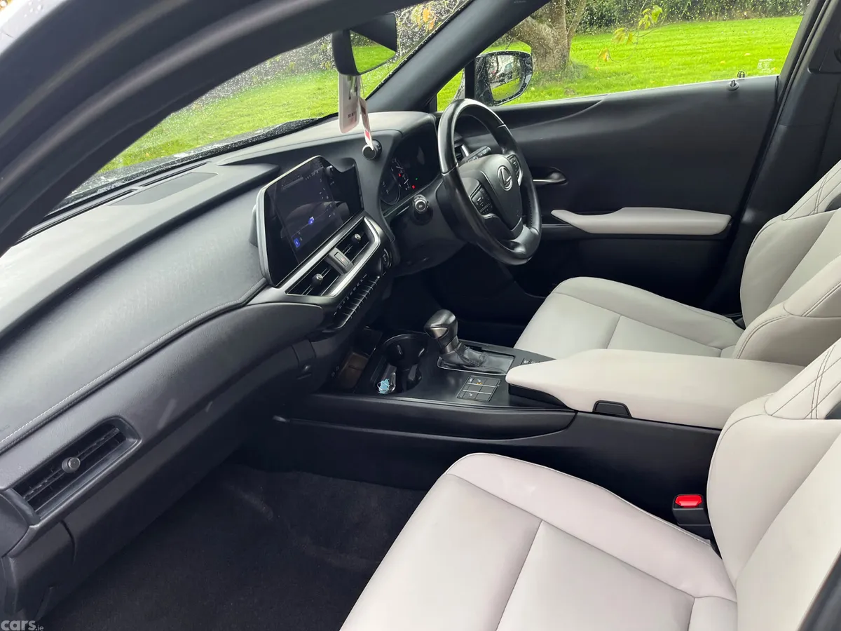 Lexus UX Hatchback, Petrol Hybrid, 2023, Grey