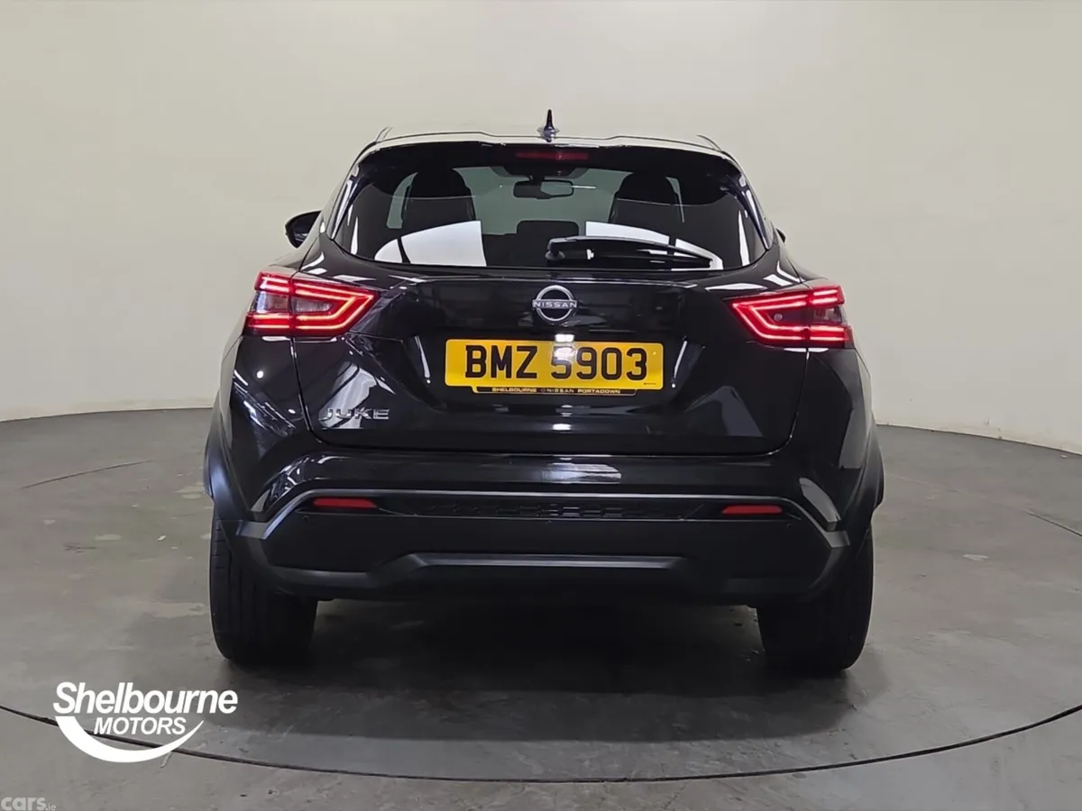 Nissan Juke Hatchback, Petrol, 2023, Black