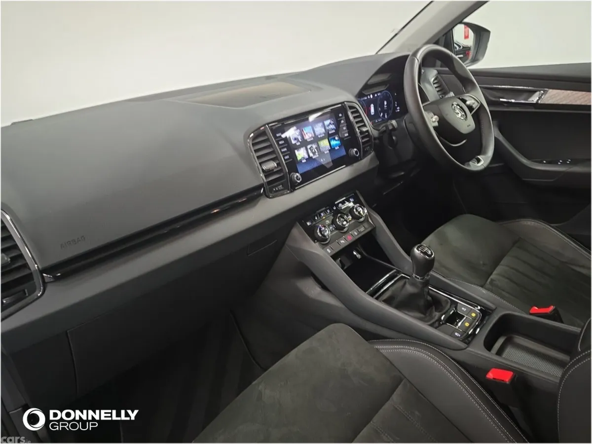 Skoda Karoq Estate, Petrol, 2024, Black