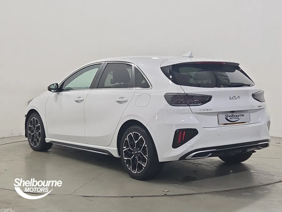 Kia Ceed Hatchback, Petrol, 2025, White