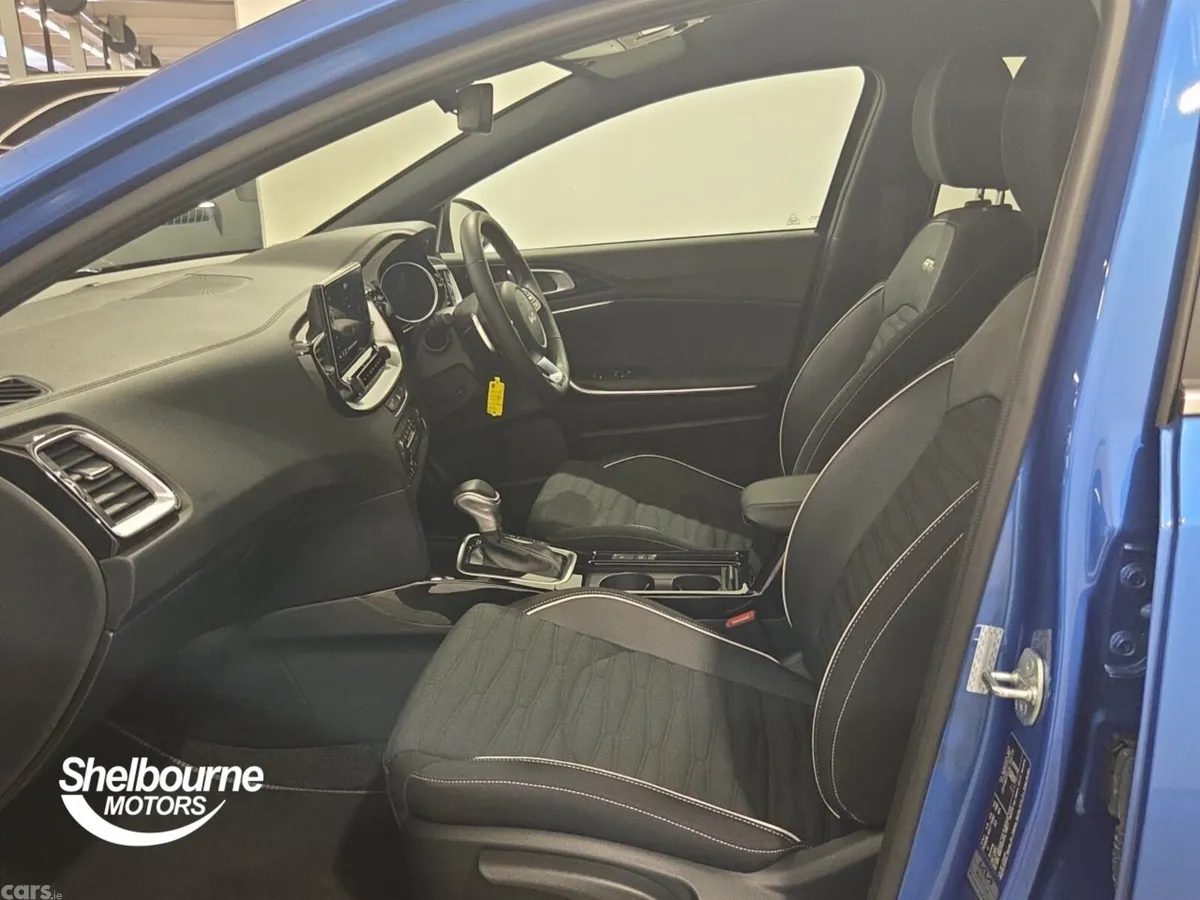 Kia Ceed Hatchback, Petrol, 2025, Blue