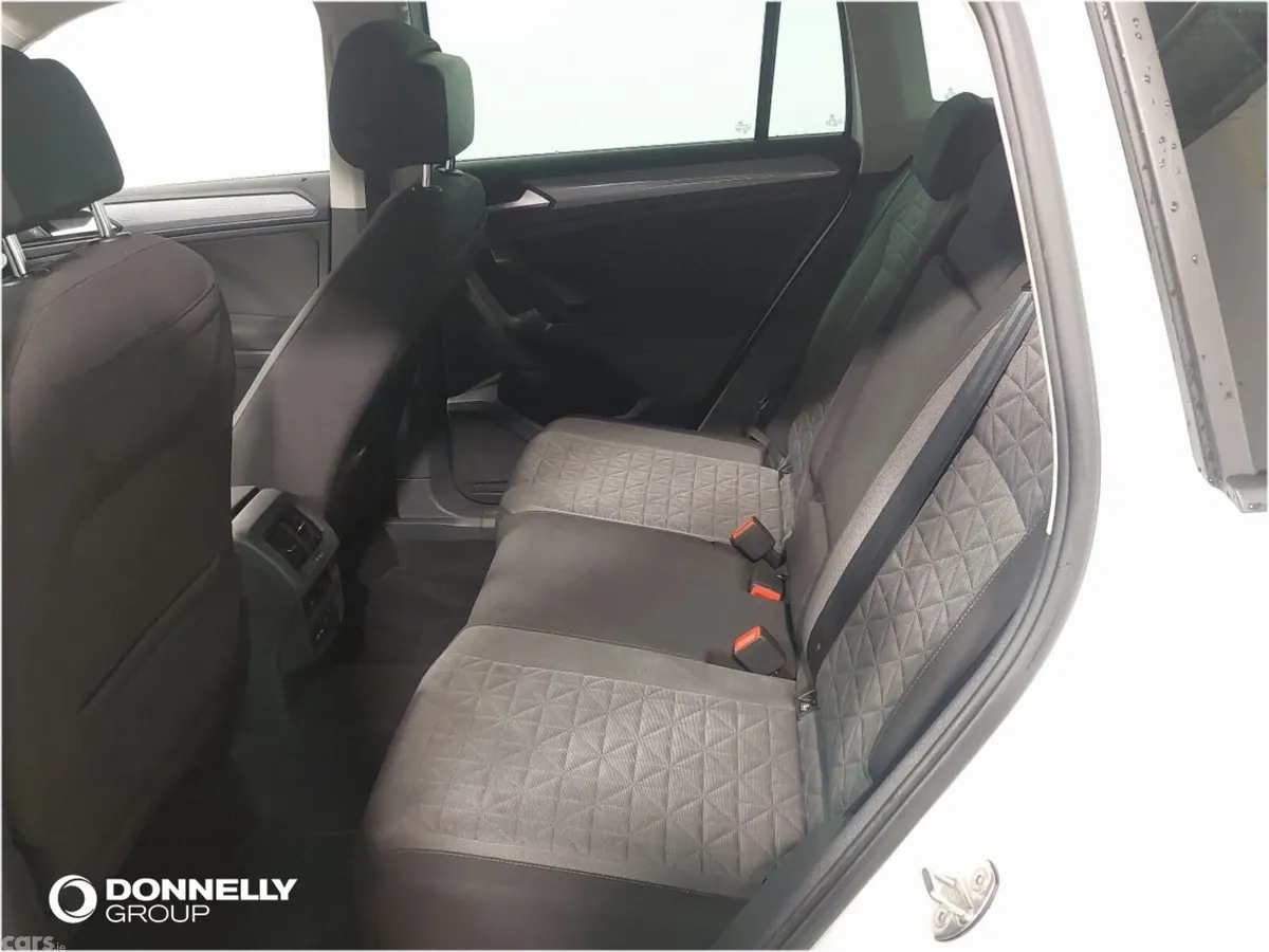 Volkswagen Tiguan Estate, Petrol, 2021, White