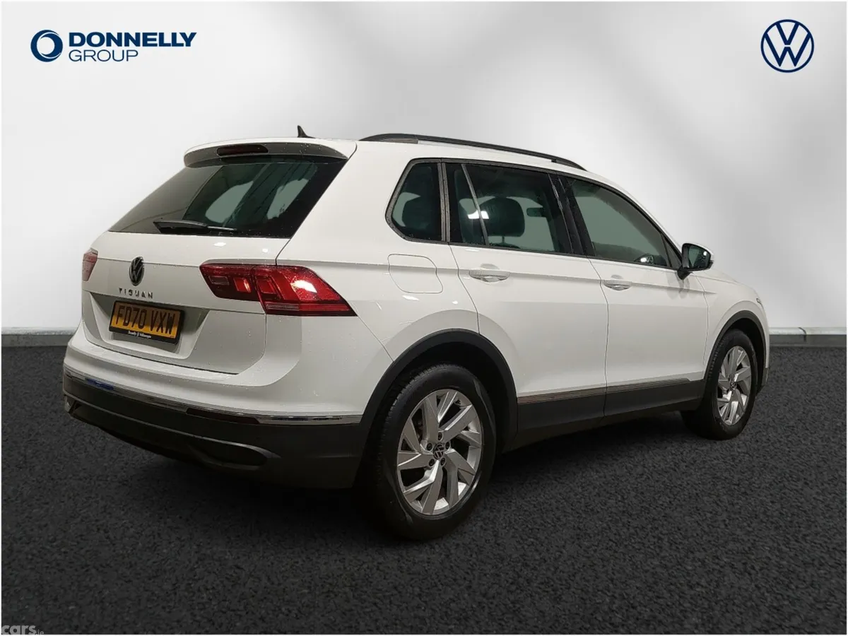 Volkswagen Tiguan Estate, Petrol, 2021, White
