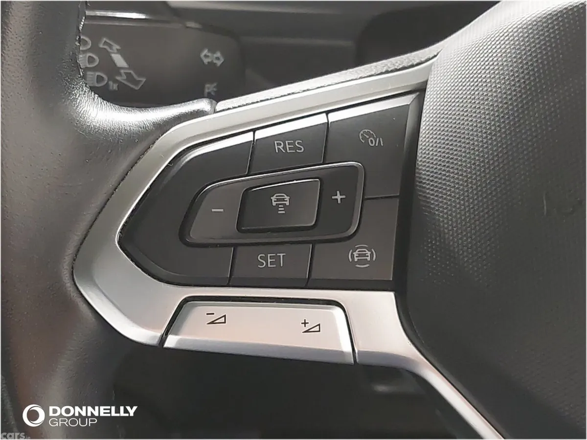Volkswagen Tiguan Estate, Petrol, 2021, White