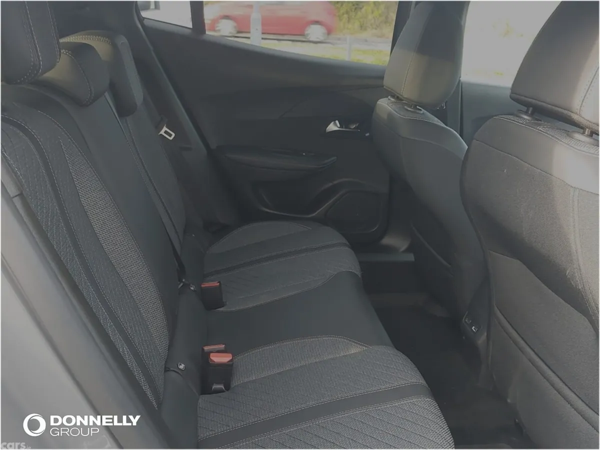 Peugeot 2008 Estate, Petrol, 2025, Grey
