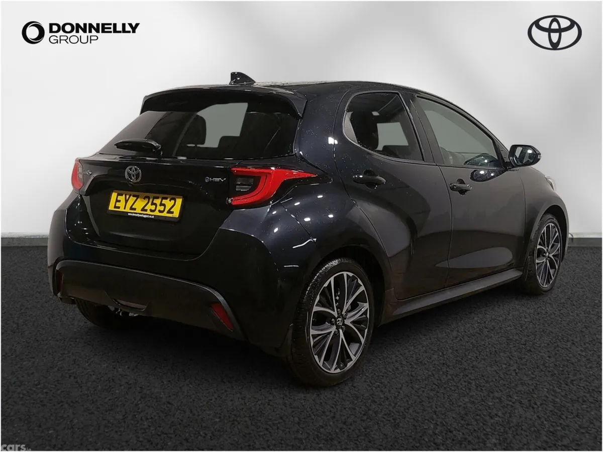 Toyota Yaris Hatchback, Petrol Hybrid, 2026, Black