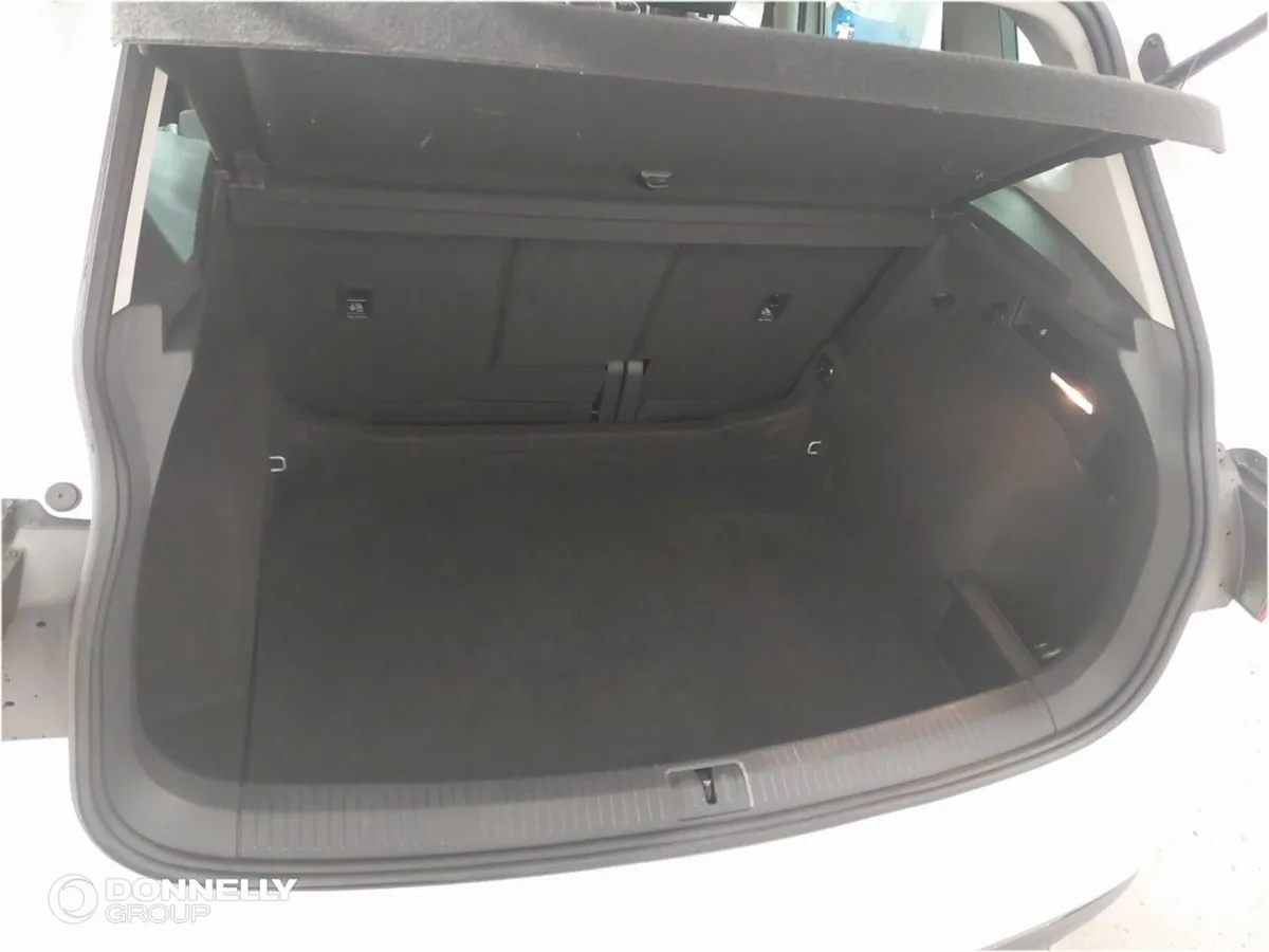 Volkswagen Tiguan Estate, Petrol, 2021, White