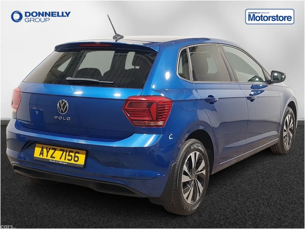 Volkswagen Polo Hatchback, Petrol, 2021, Blue