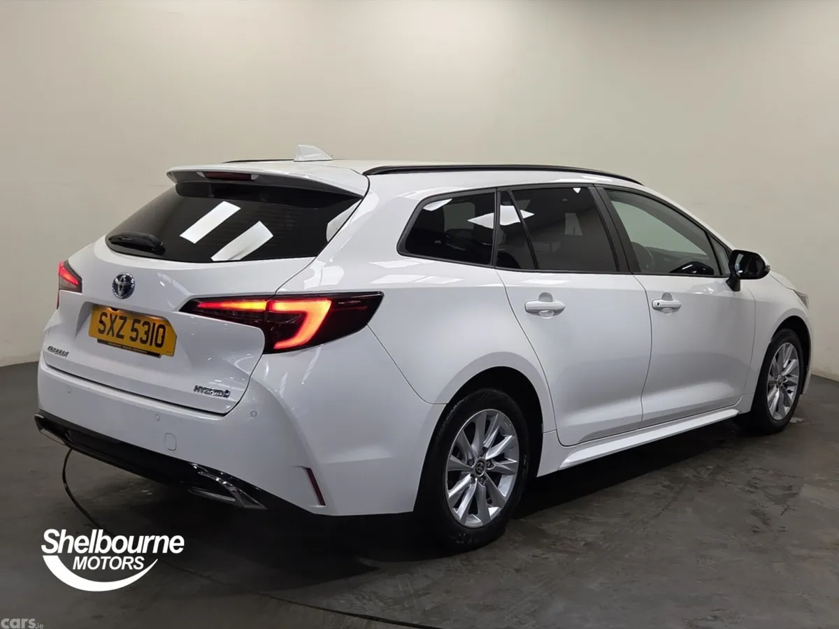 Toyota Corolla Estate, Petrol Hybrid, 2023, White