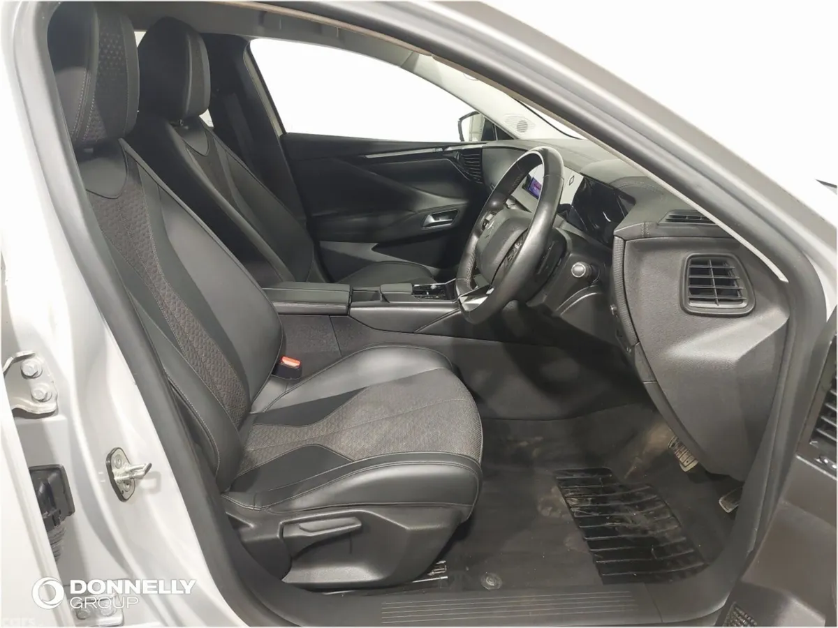 Other Other Hatchback, Diesel, 2023, Silver