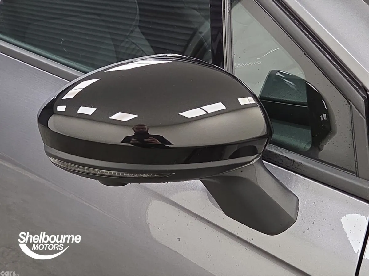 Renault Clio Hatchback, 2026, 
