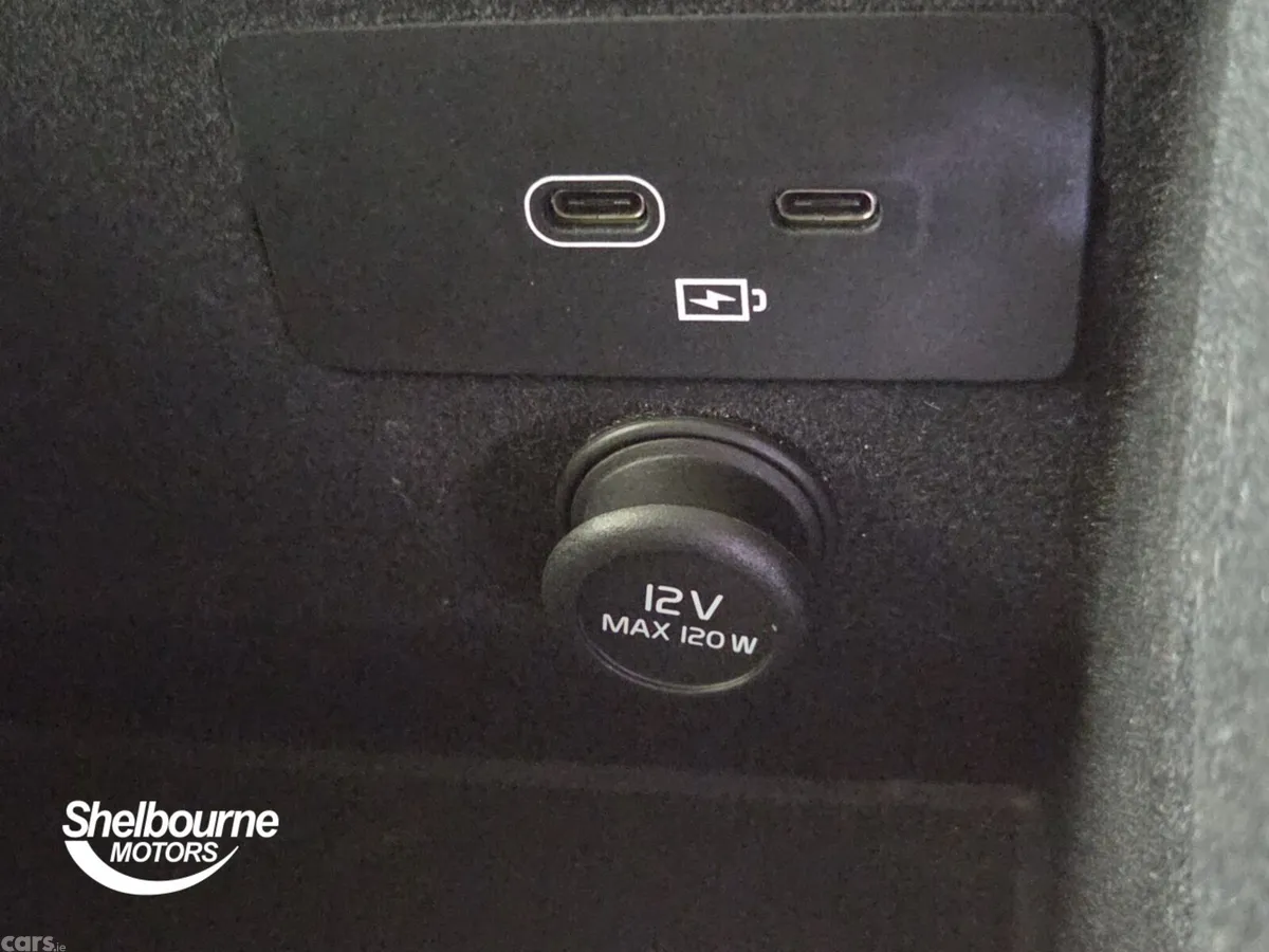 Volvo XC90 SUV, Petrol, 2025, Black