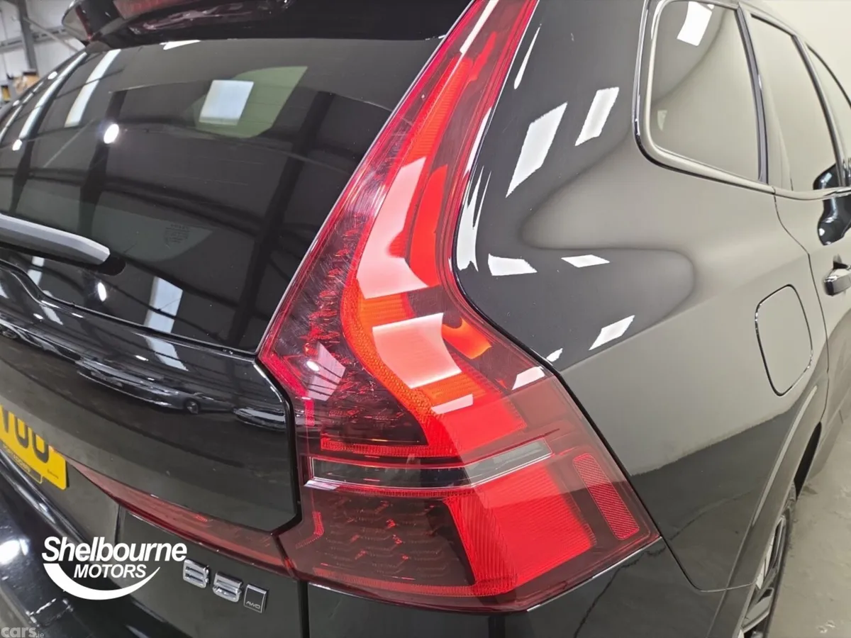 Volvo XC60 SUV, Petrol, 2025, Black