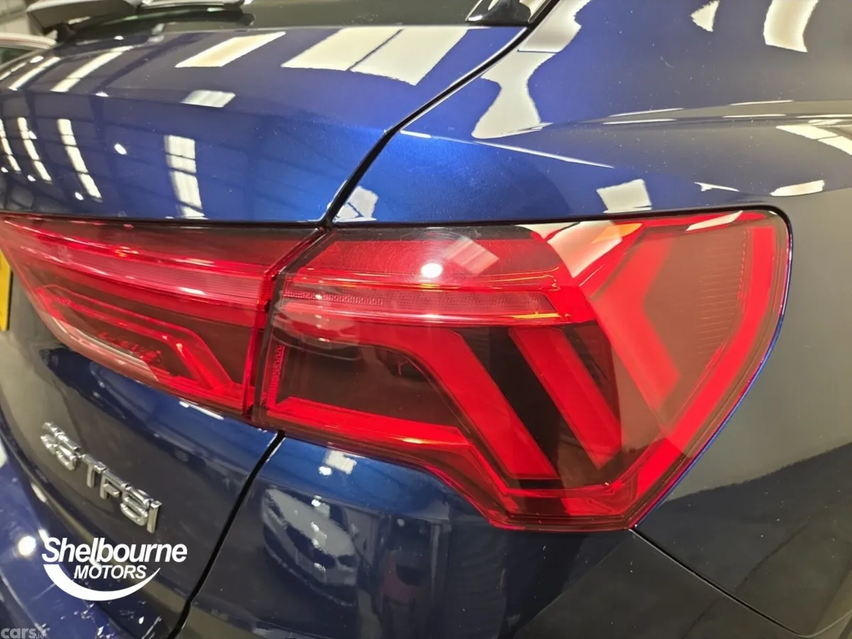 Audi Q3 SUV, Petrol, 2022, Blue