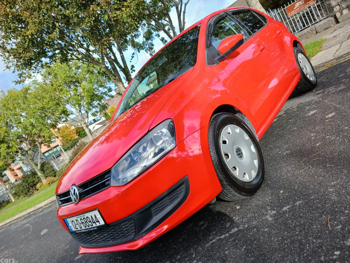 Volkswagen Polo Hatchback, Petrol, 2012, Red