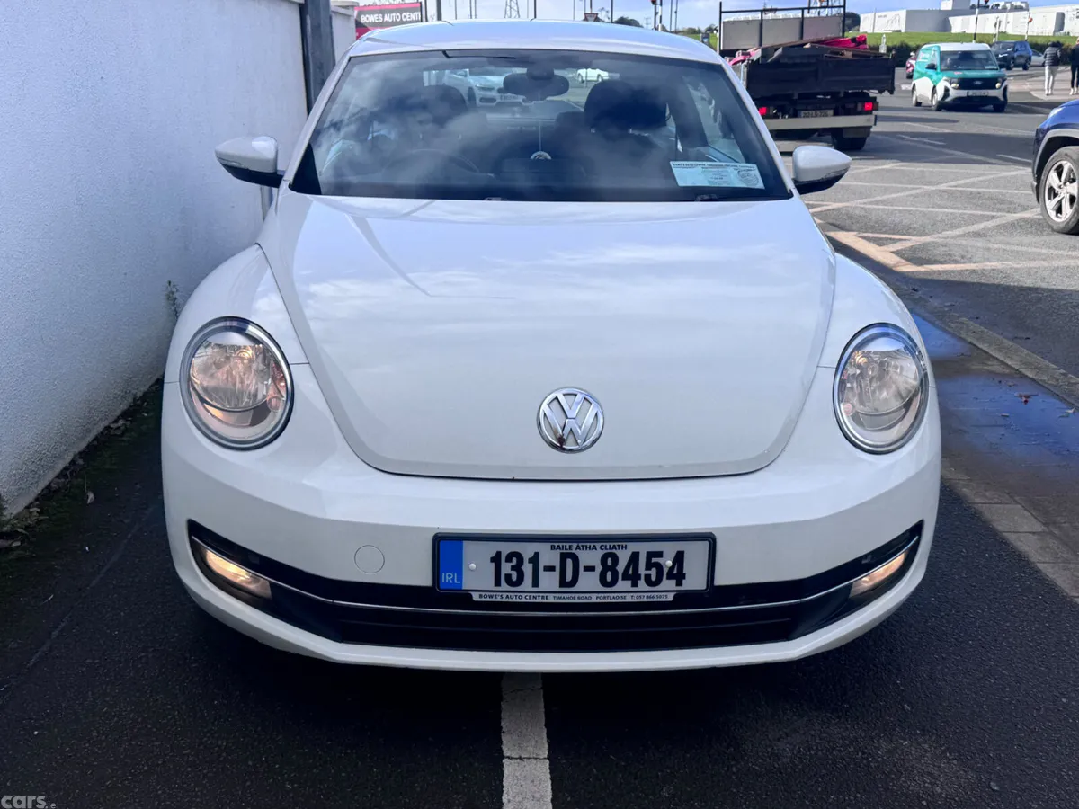 Volkswagen Beetle Hatchback, Diesel, 2013, White