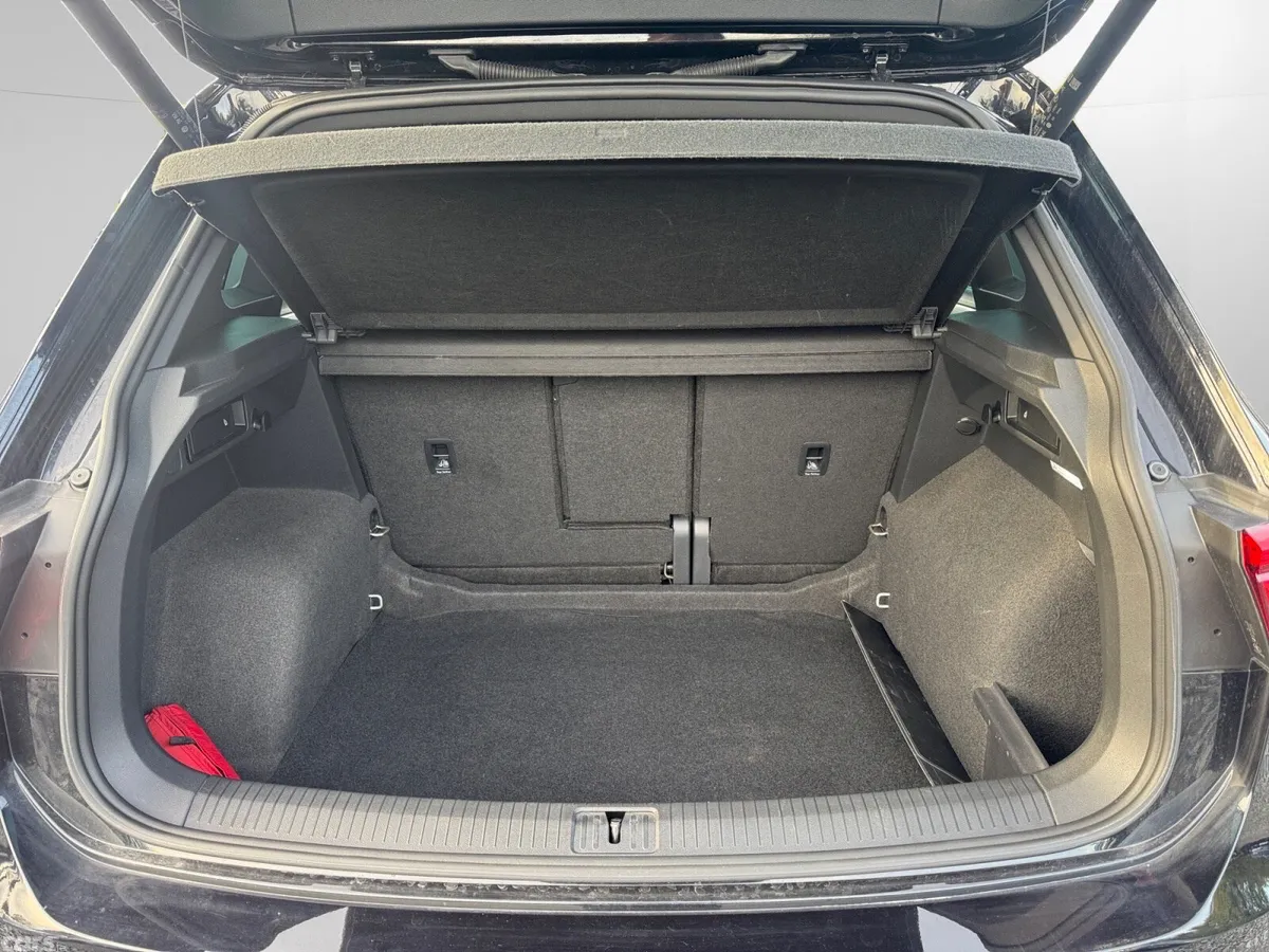 Volkswagen Tiguan SUV, Diesel, 2022, Black