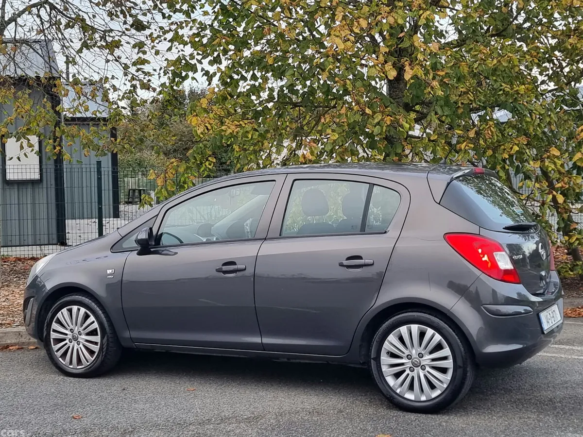 Opel Corsa Hatchback, Petrol, 2014, Grey