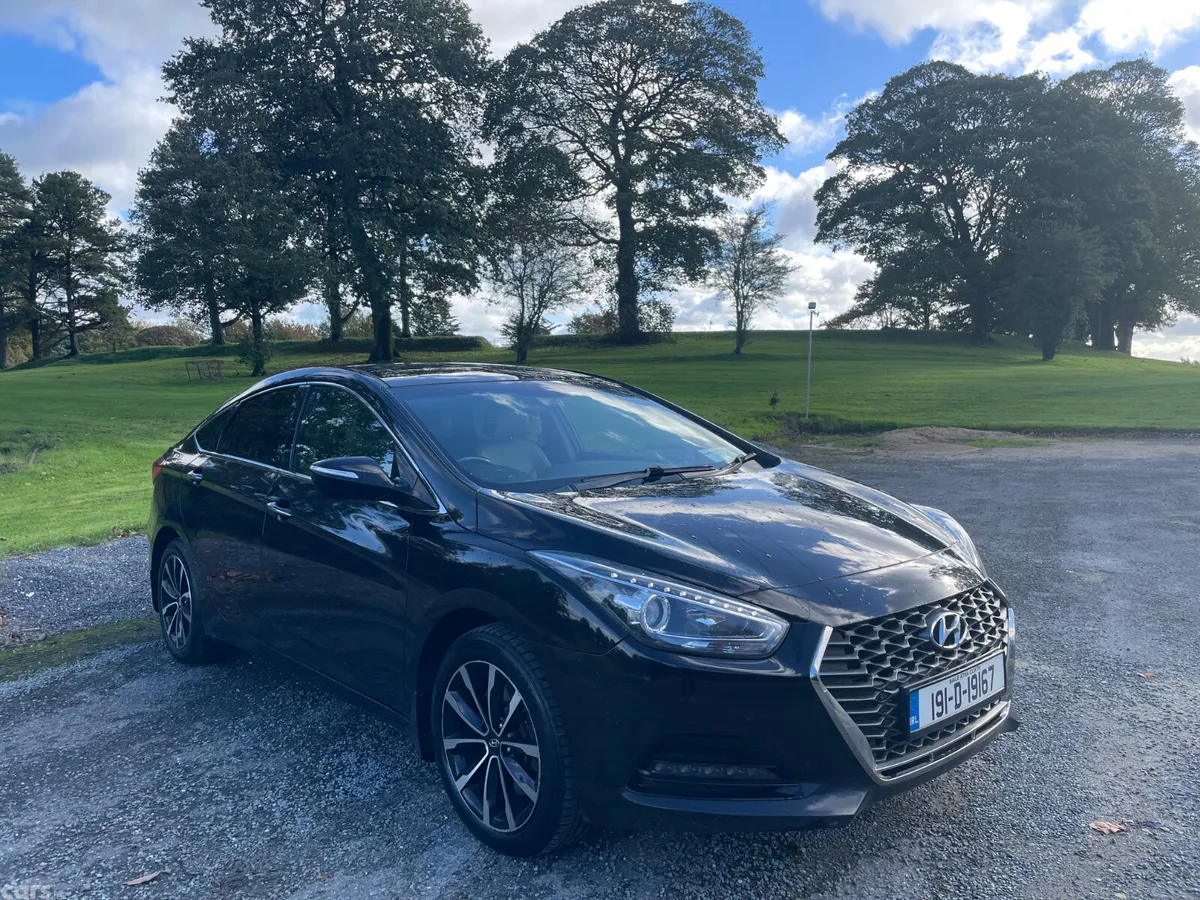 Hyundai i40 Saloon, Diesel, 2019, Black