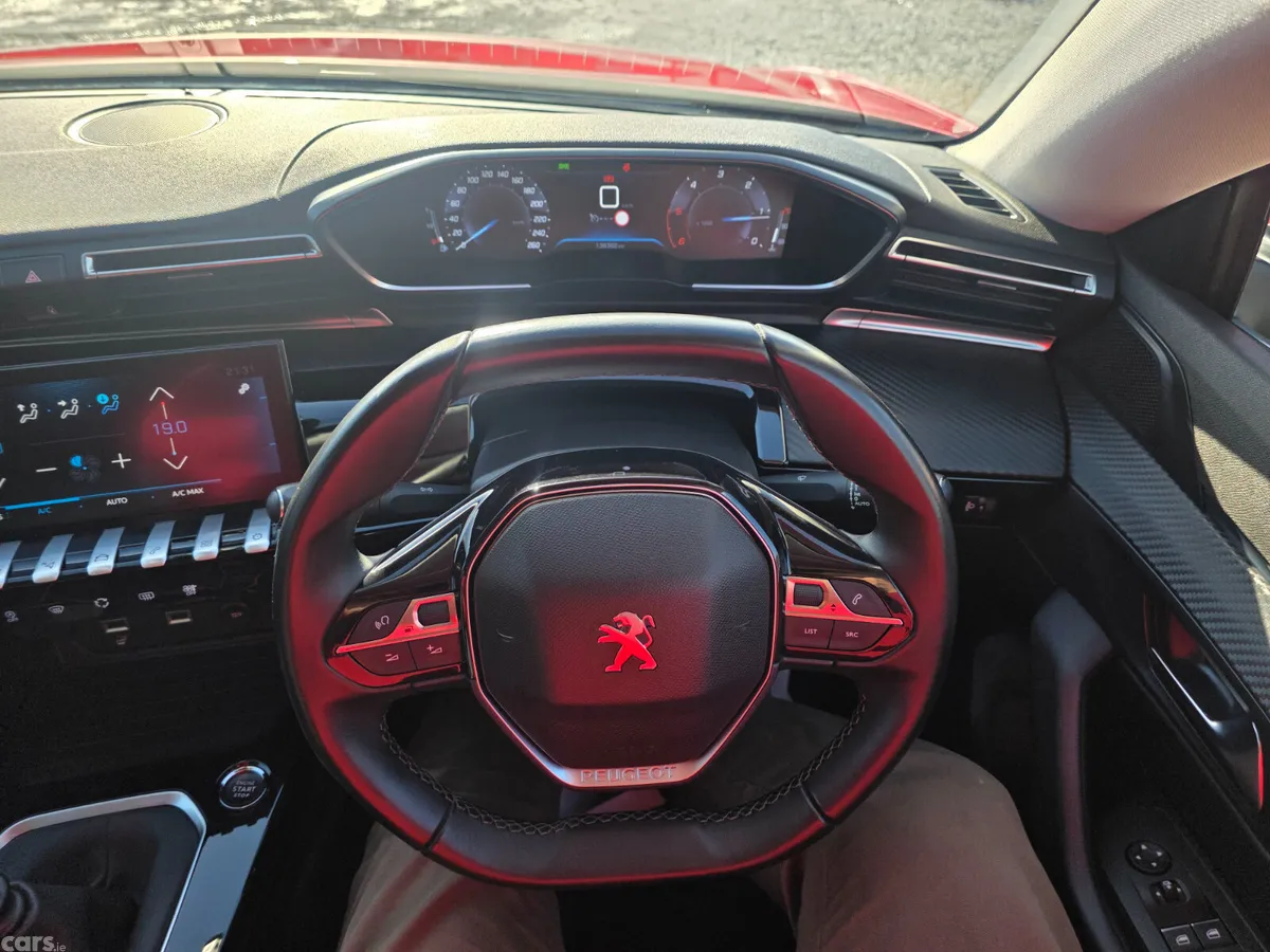 Peugeot 508 Hatchback, Diesel, 2019, Red
