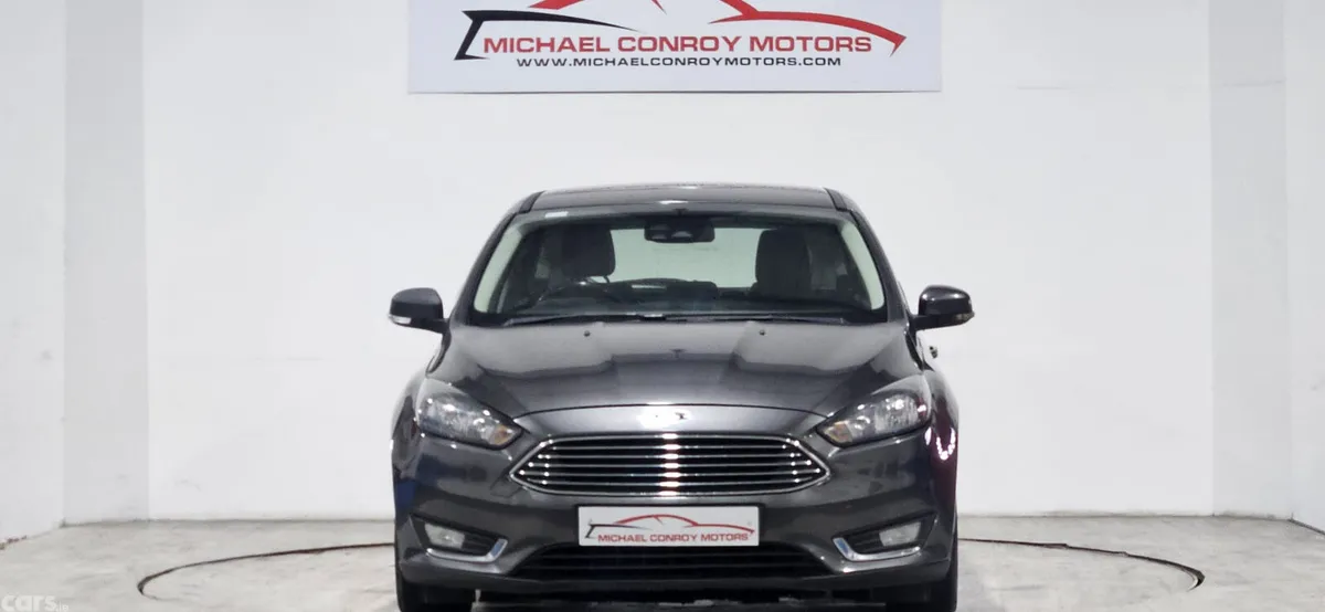 Ford Focus Hatchback, Diesel, 2016, Grey