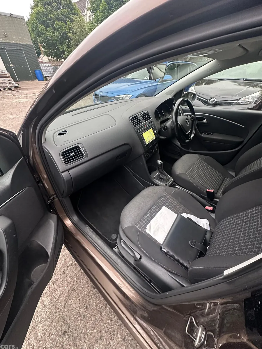 Volkswagen Polo Hatchback, Petrol, 2016, Brown