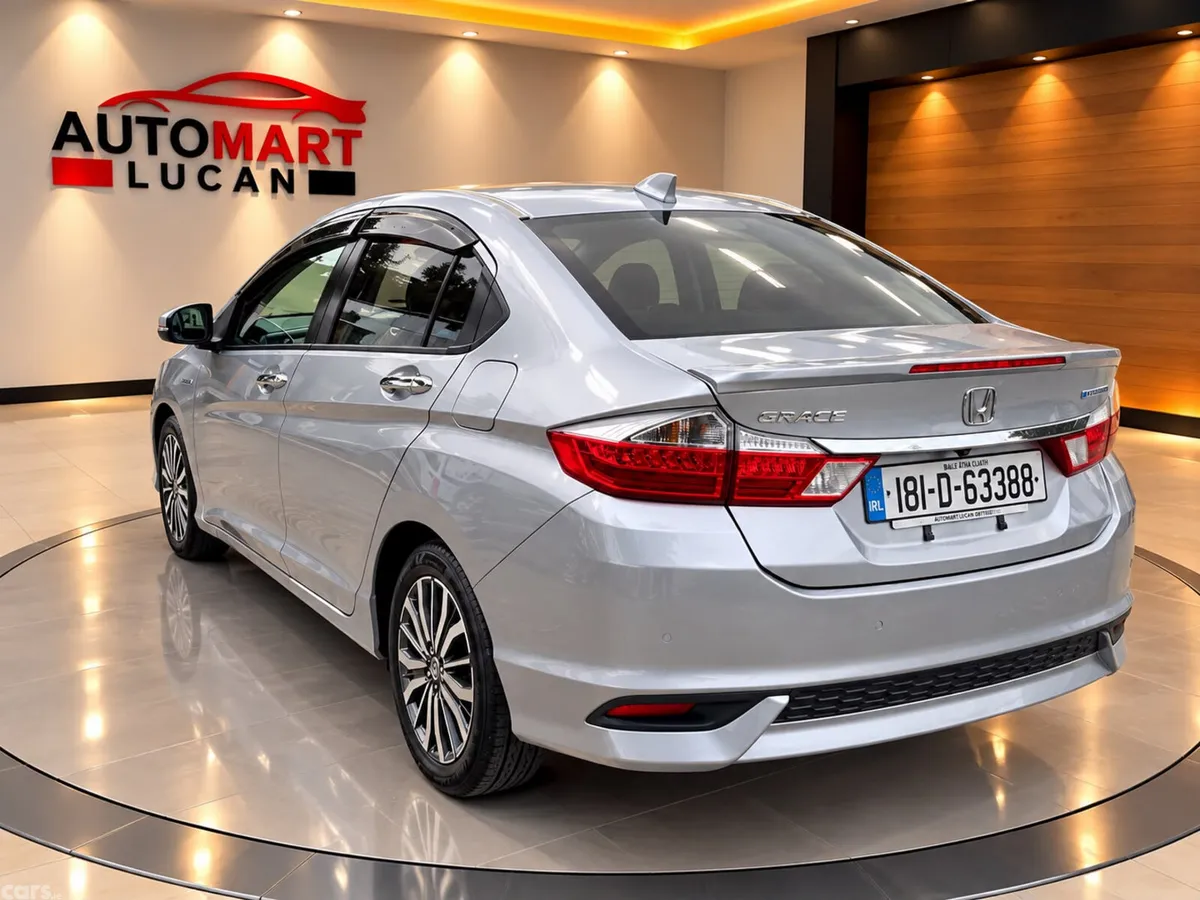 Honda Grace Saloon, Petrol Hybrid, 2018, Silver