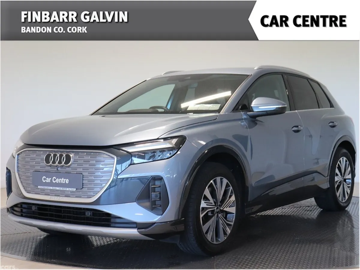 Audi Q4 e-tron Estate/Jeep, Electric, 2023, Blue