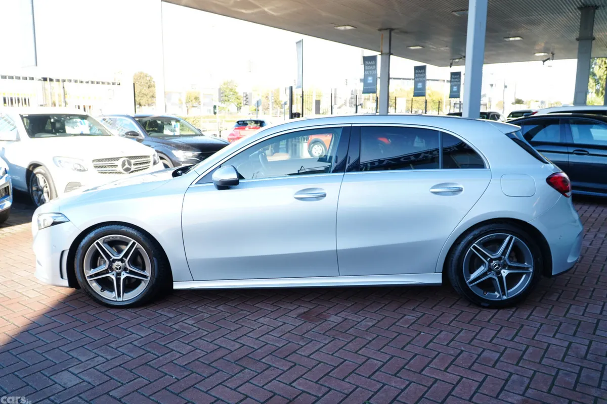 Mercedes-Benz A-Class Hatchback, Diesel, 2019, Silver